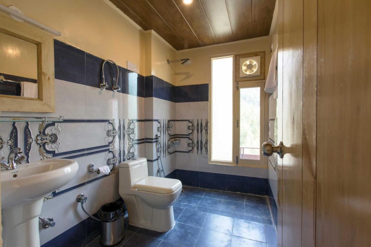 Hotel Shami Inn Manali Stz-1001 מנאלי מראה חיצוני תמונה